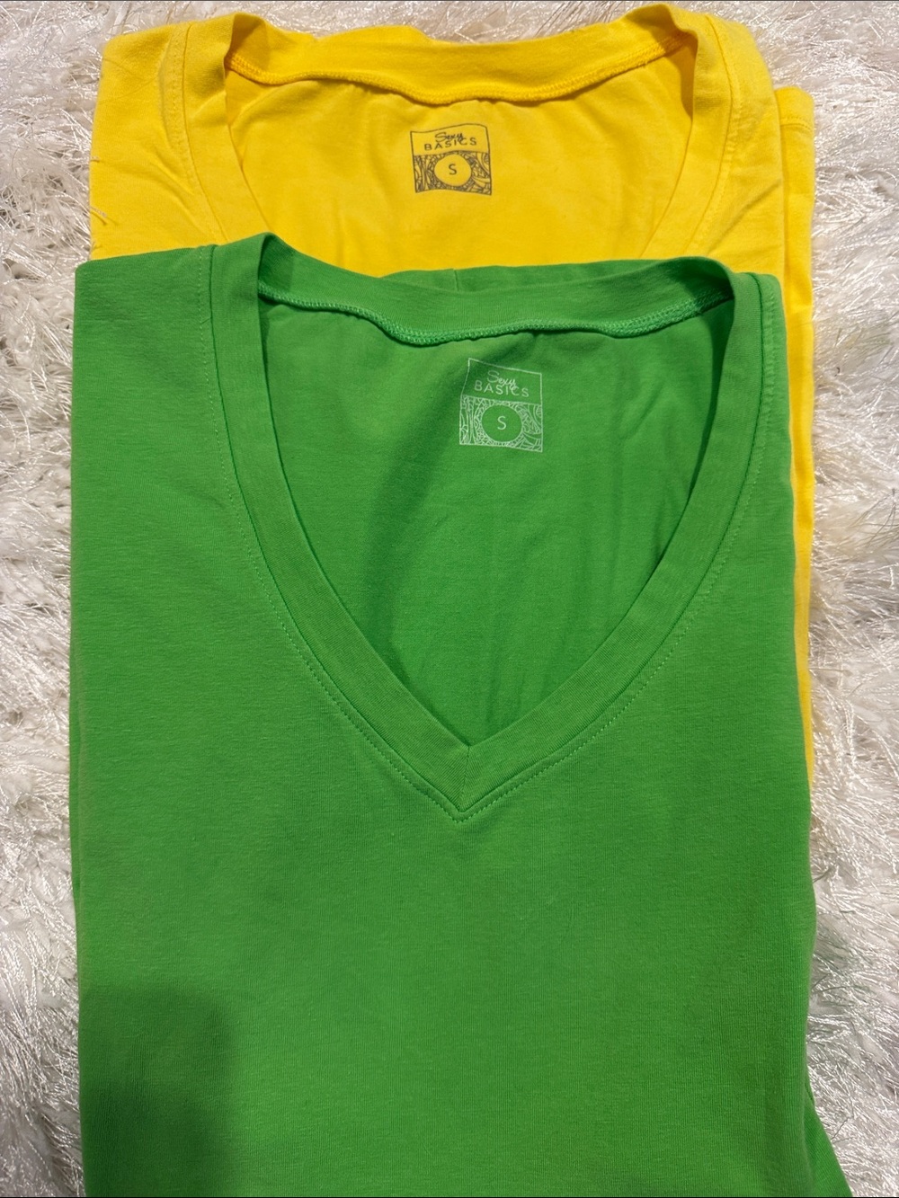 Two Basics Women's V-Neck Tee - Green & Yellow